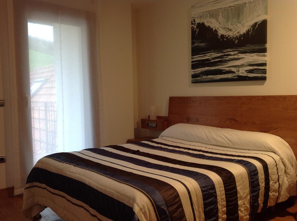Casa Rural Roncesvalles Espinal-Auzperri Ngoại thất bức ảnh